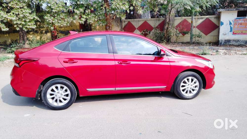 Hyundai Verna Vtvt 1.6 At Ex, 2018, Petrol