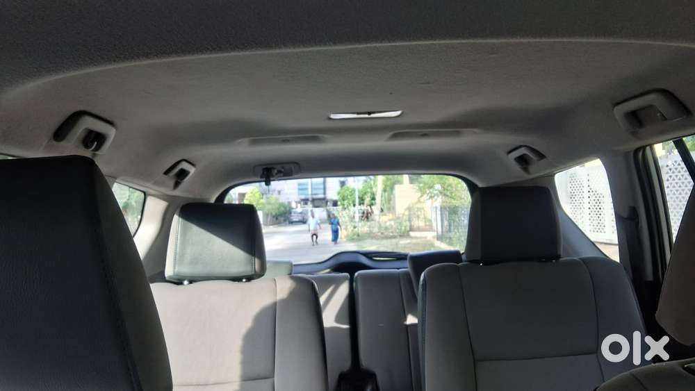 Toyota Innova Crysta 2.4 G Mt 7 Str, 2016, Diesel