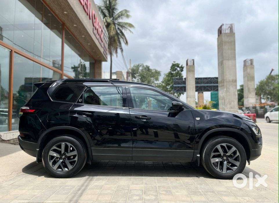 Tata Safari 2.0 Xza Plus 6 S Dark Edition, 2023, Diesel