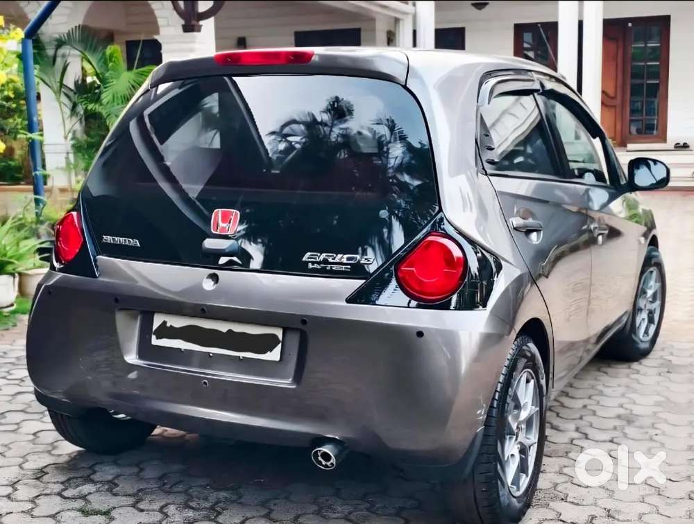 Honda Brio 2013 Petrol Steel Grey