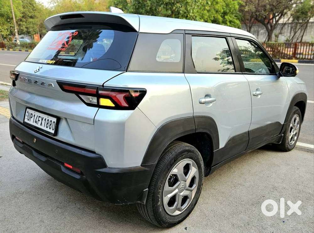 Maruti Suzuki Brezza Vxi S-cng, 2024, Petrol