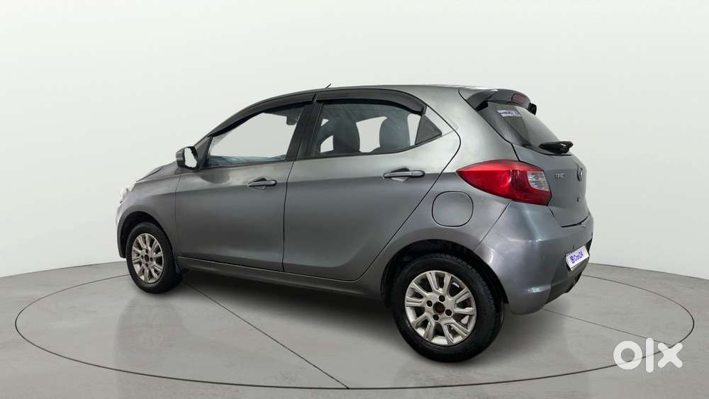 Tata Tiago 1.2 Revotron Xz, 2018, Petrol
