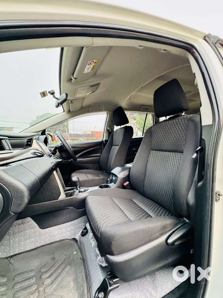 Toyota Innova Crysta 2.4 Gx Limited Edition At 8 Str, 2021, Diesel