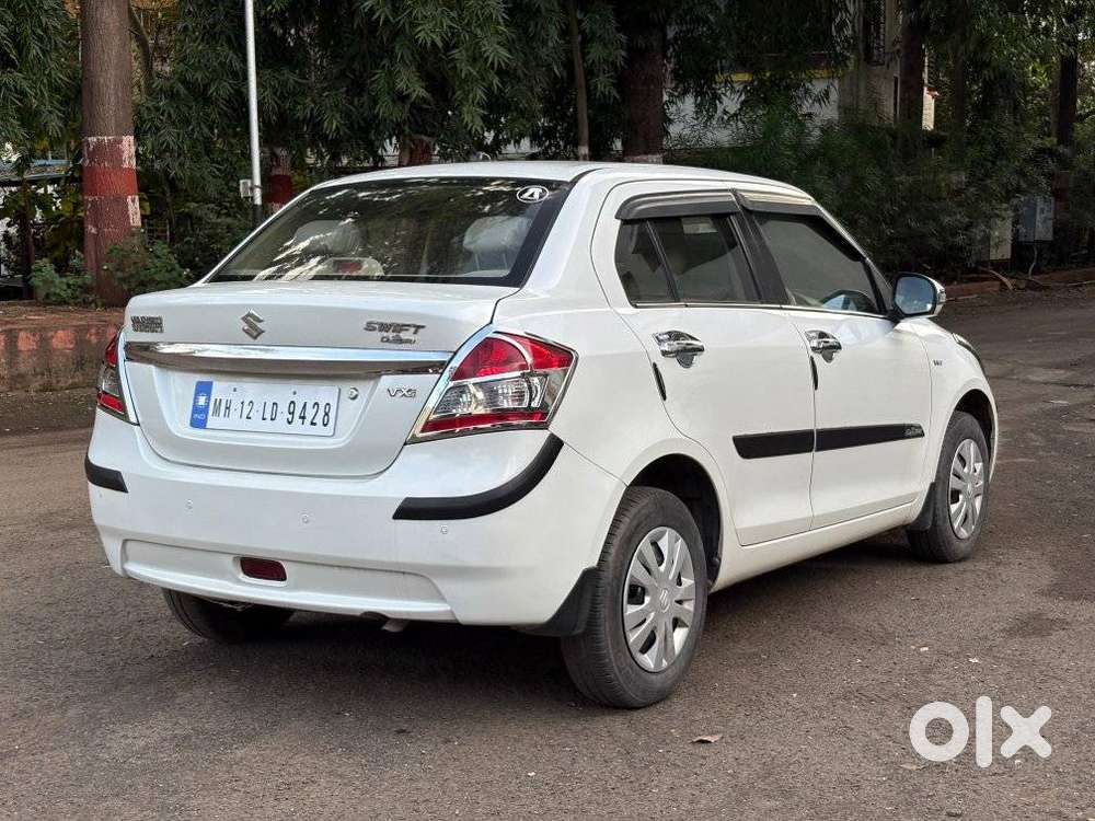 Maruti Suzuki Swift Dzire Vxi Optional, 2014, Petrol