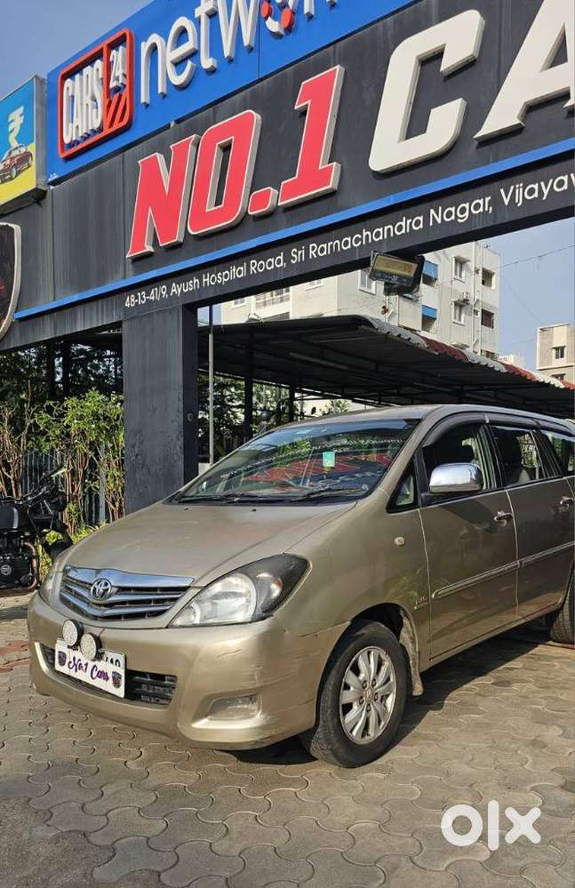 Toyota Innova 2.5 V 7 Str, 2011, Diesel