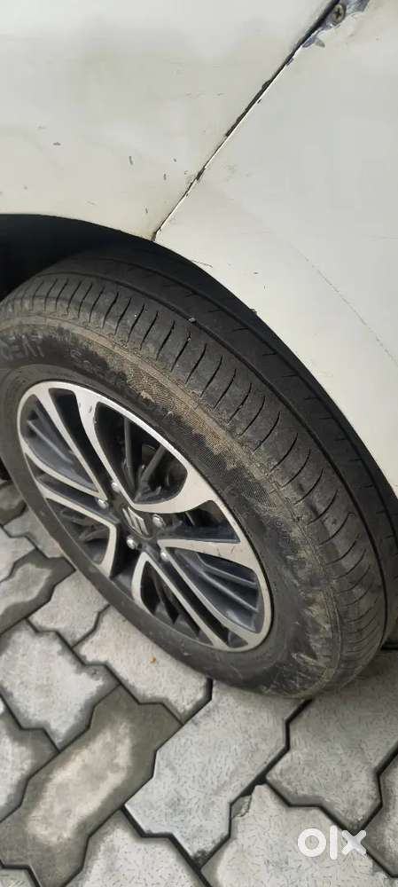 Maruti Suzuki Ertiga 2023 Petrol 35000 Km Driven