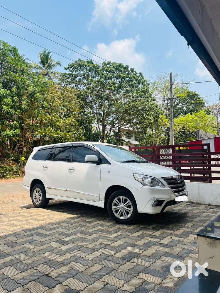 Re Innova Toyota Innova 2012 Diesel Good Condition