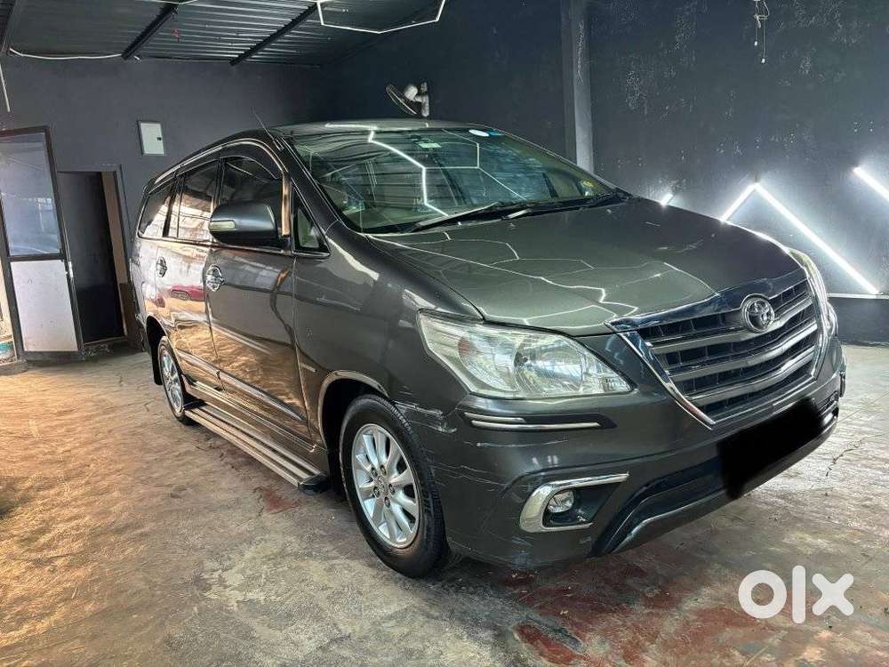 Toyota Innova 2.5 Z Diesel 7 Seater, 2014, Diesel