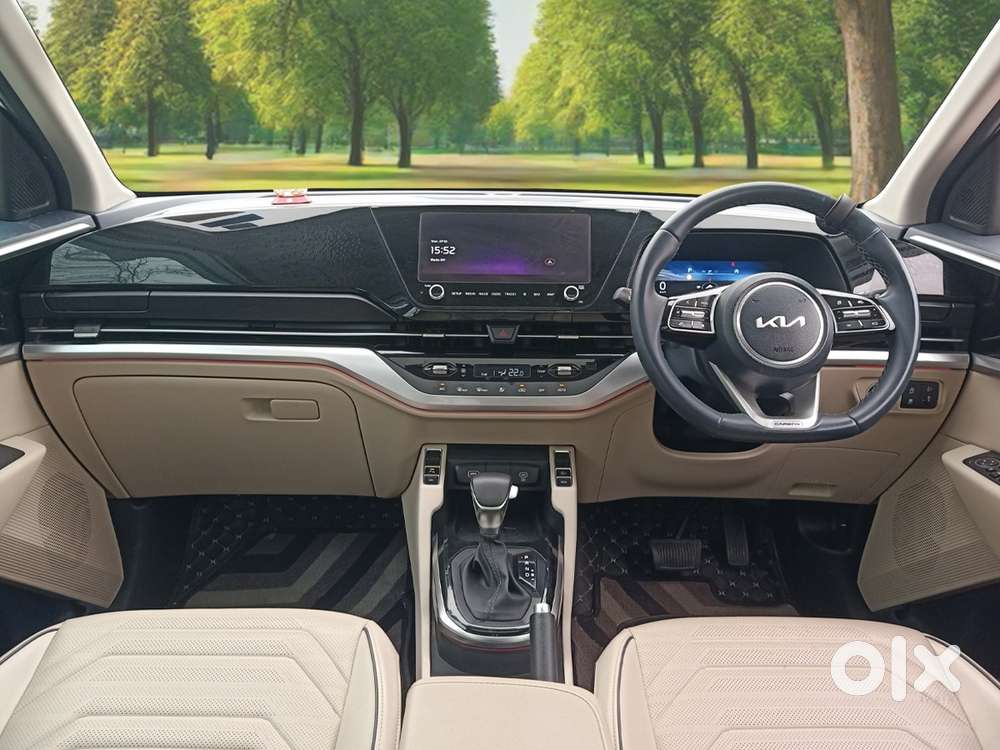 Kia Carens Luxury (o)1.5 Turbo Petrol Dct 7 Str, 2023, Petrol