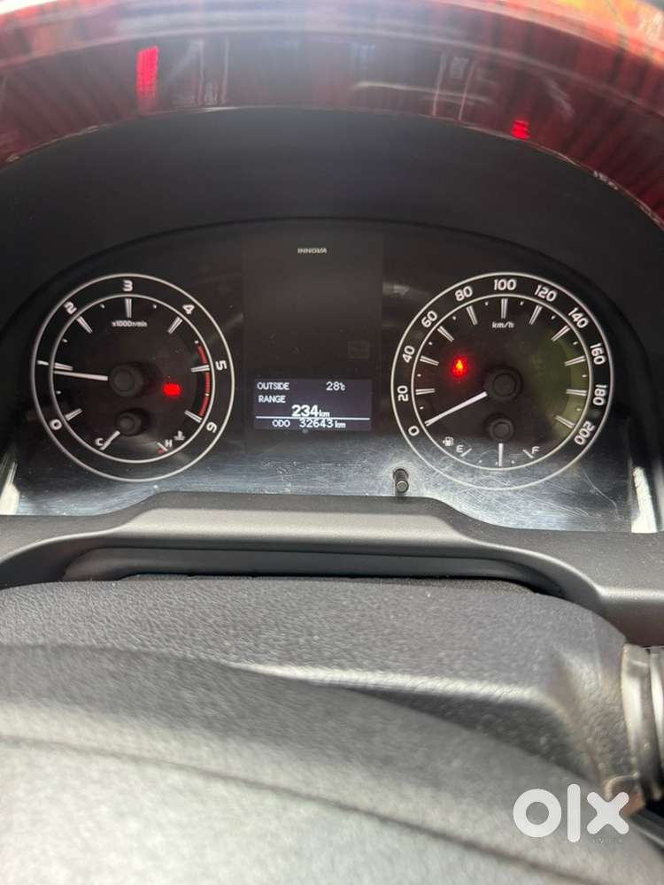 Toyota Innova Crysta 2018 Diesel Manual