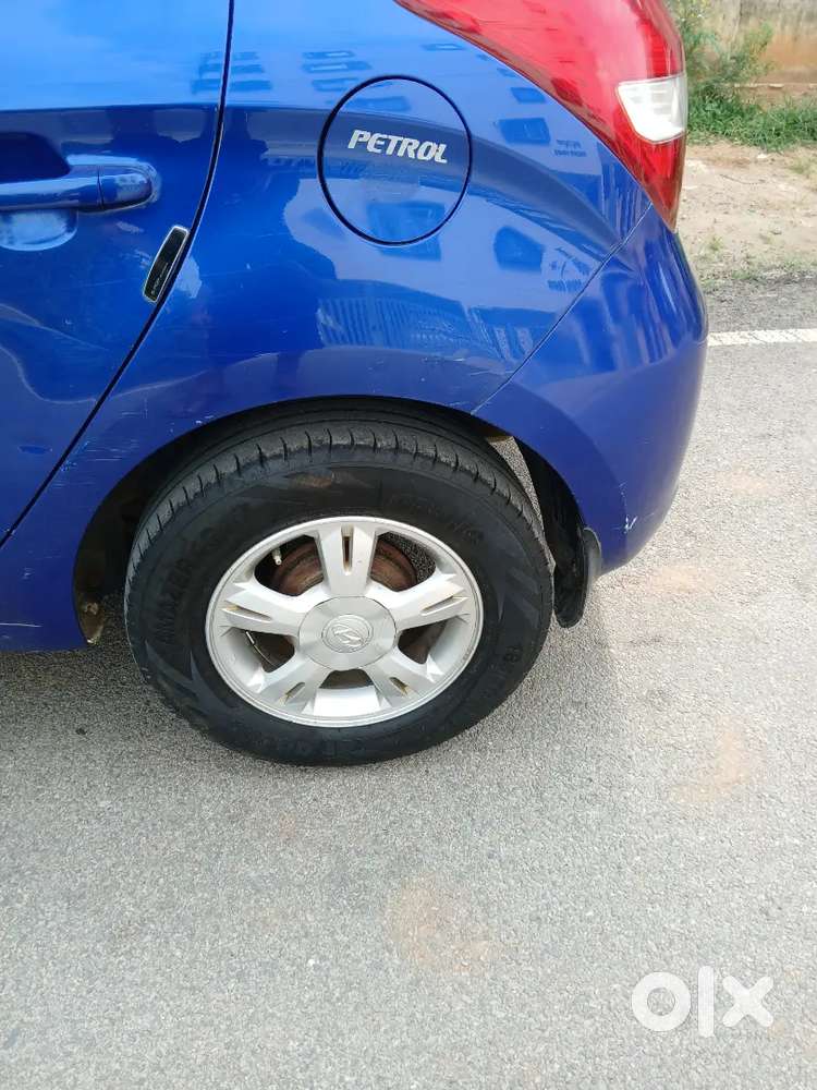 Hyundai I20 Spotz 2011 Car