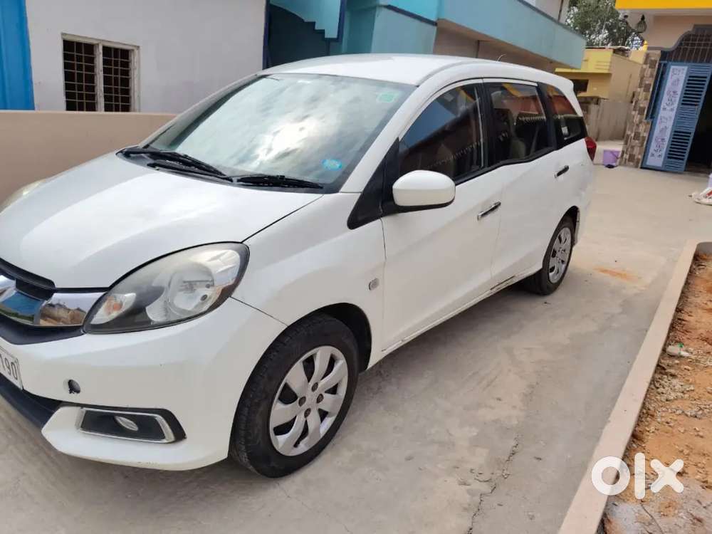 Honda Mobilio 2015
