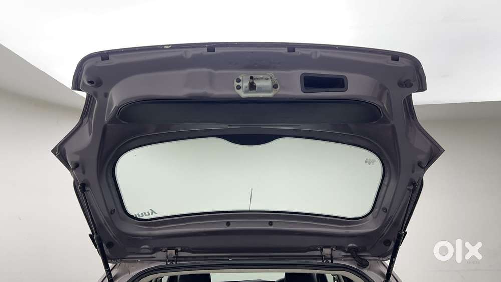 Tata Tiago 1.2 Revotron Xt, 2018, Petrol