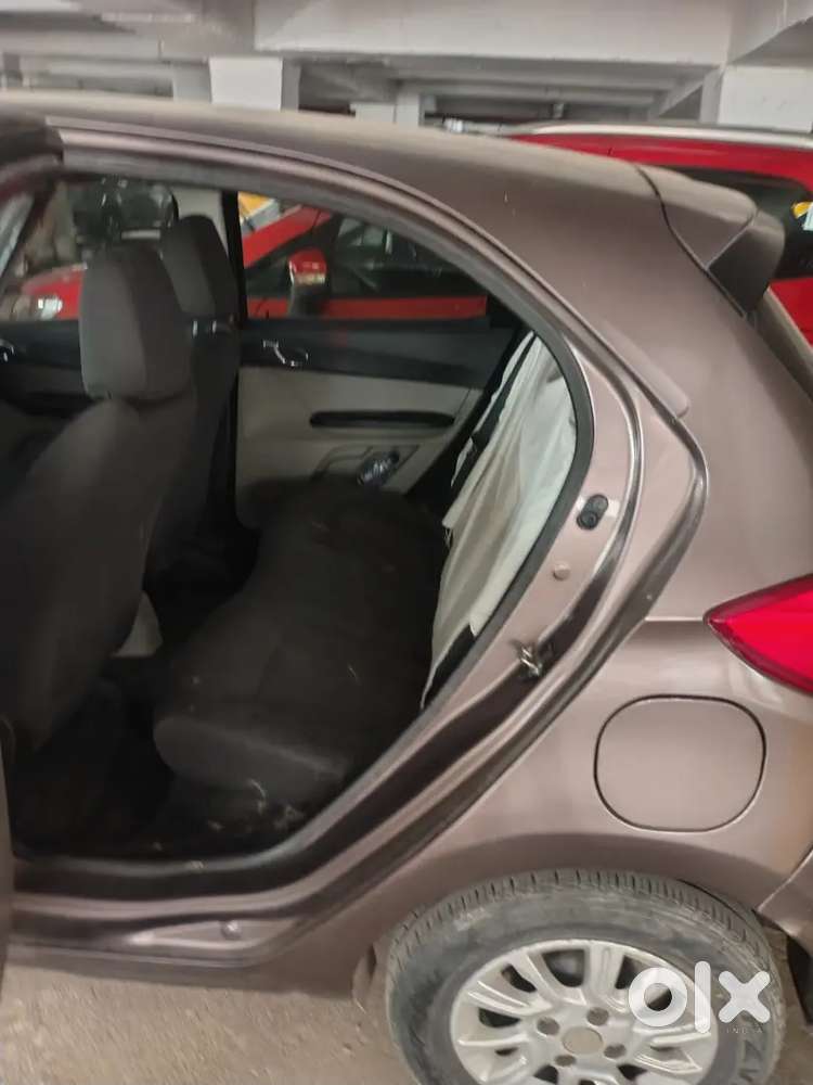 Tata Tiago Xz Opt 2016 Petrol