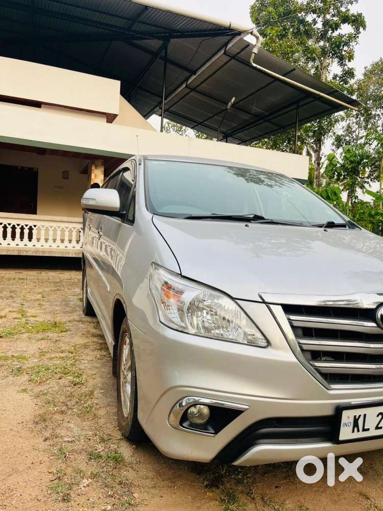Toyota Innova 2013 Diesel Well Maintained