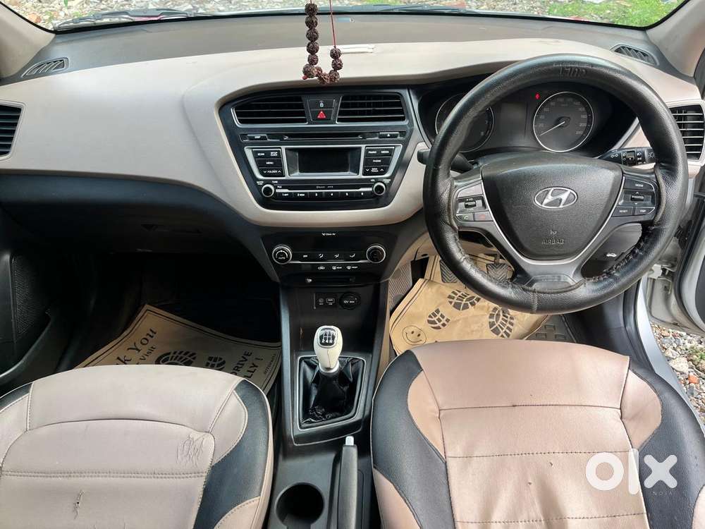 Hyundai Elite I20 Sportz (o) 1.2, 2014, Petrol