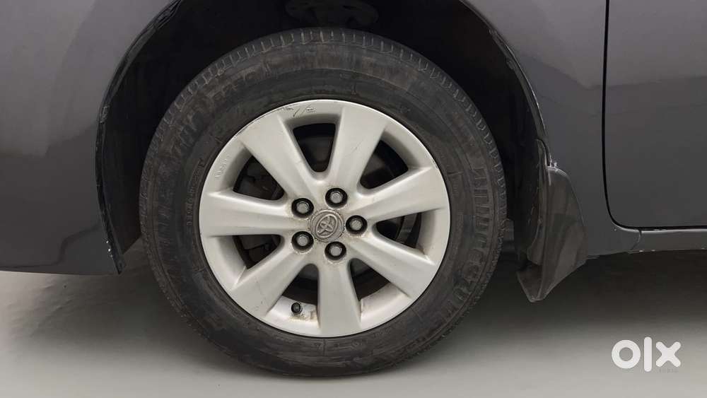 Toyota Corolla Altis 2013-2017 G At, 2015, Petrol
