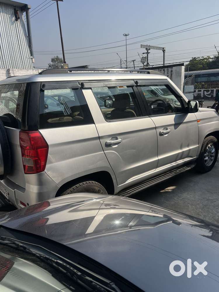 Mahindra Tuv 300 T8, 2015, Diesel