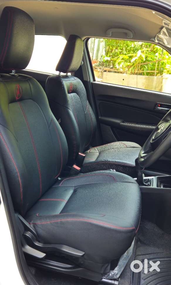 Maruti Suzuki Swift Vxi + Manual, 2022, Petrol