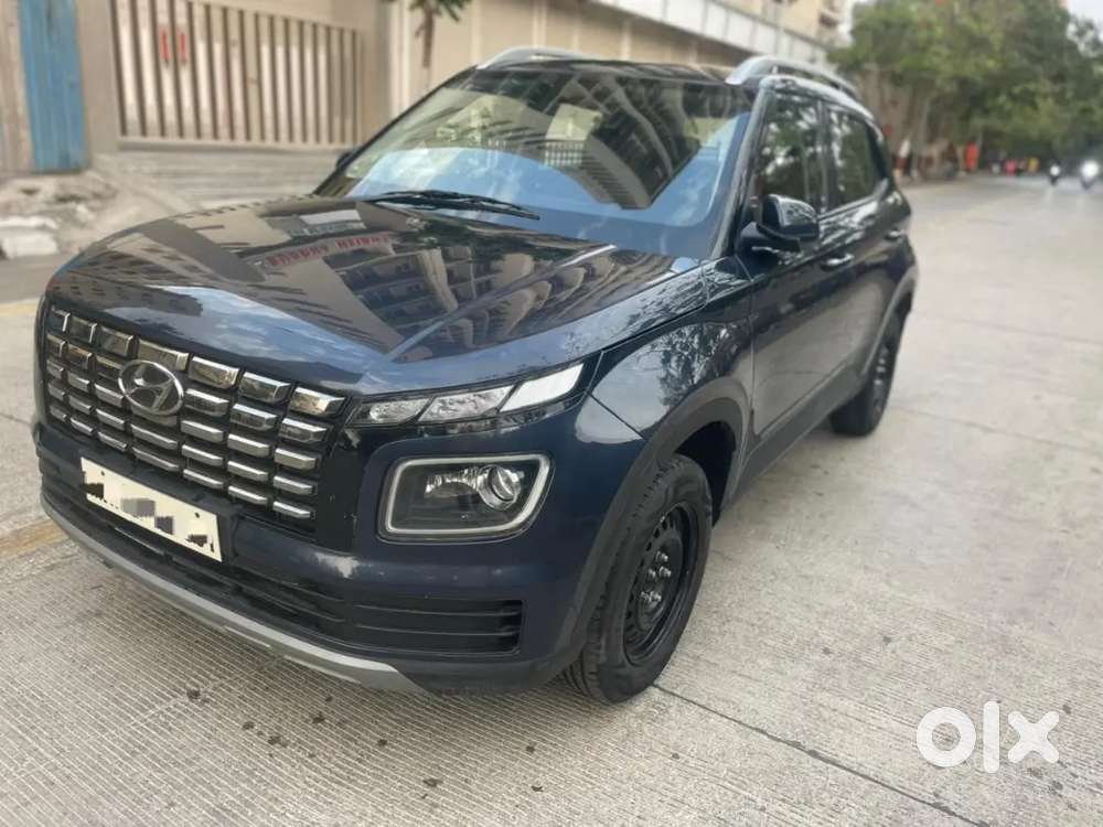 Hyundai Venue 2021 S+ Petrol  Single Owner