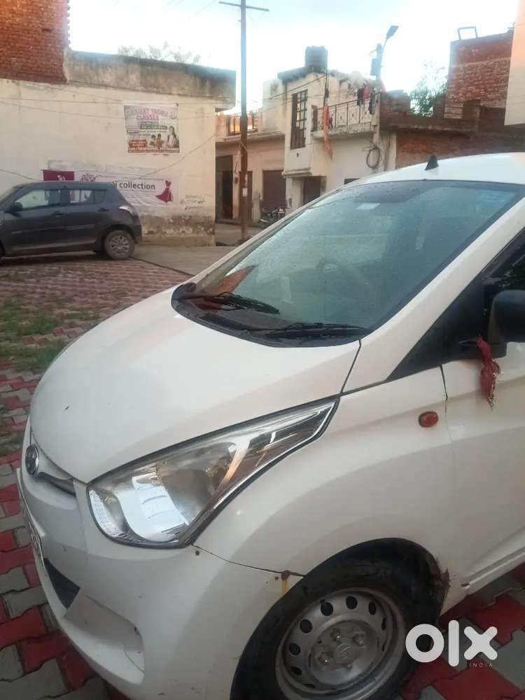 Hyundai Eon Era Plus 2012 Cng Hybrid.gadi Me Koi Kami Nahi Ha .cng On
