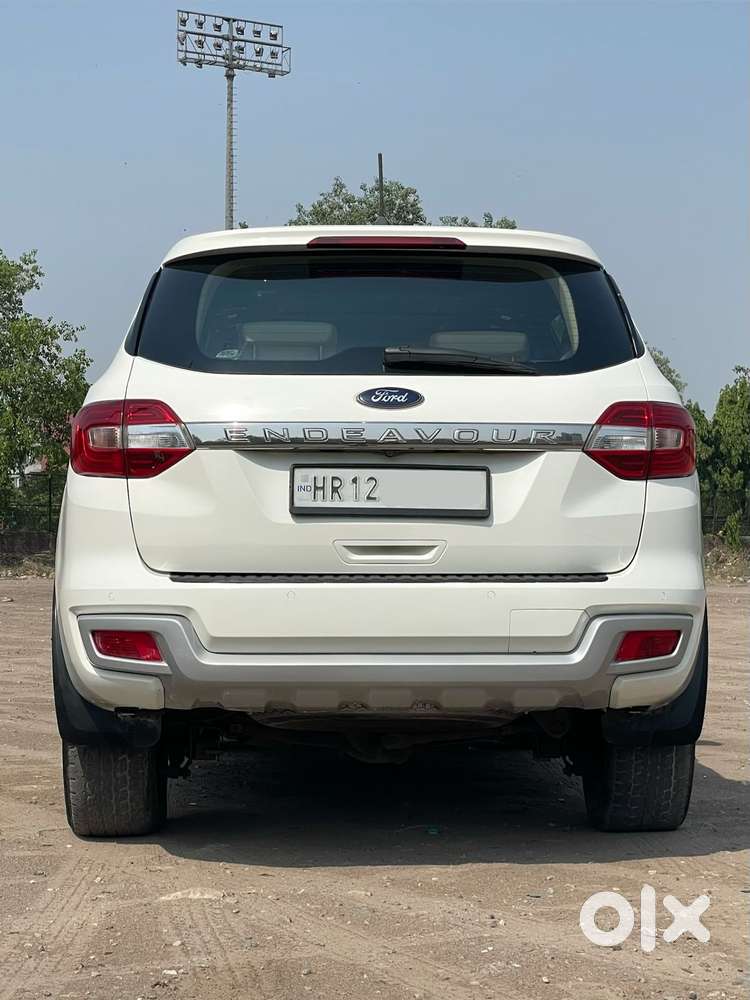 Ford Endeavour 2.2 Titanium 4x2 At, 2019, Diesel