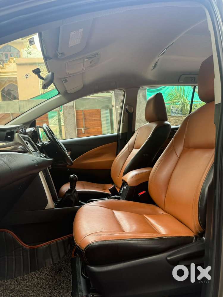 Toyota Innova Crysta 2.4 G Mt, 2016, Diesel