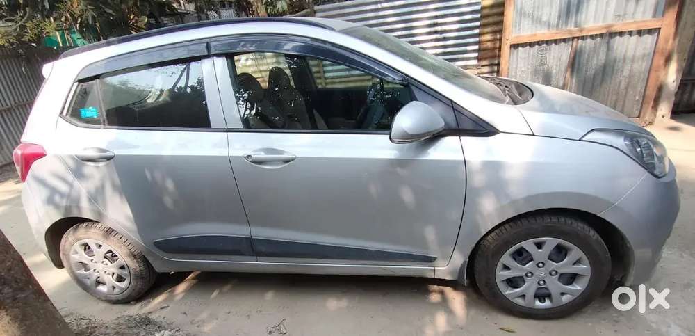 Hyundai Grand I10 Sportz 2016