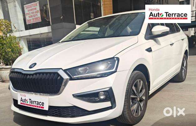 Skoda Slavia 1.0 Tsi Style, 2025, Petrol