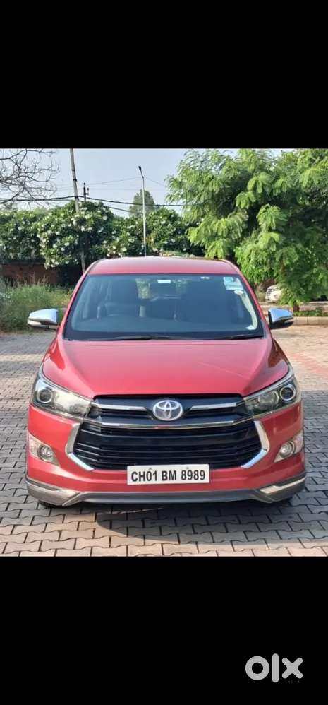 Toyota Innova Crysta 2018 Diesel 100000 Km Driven,single Hand Driven