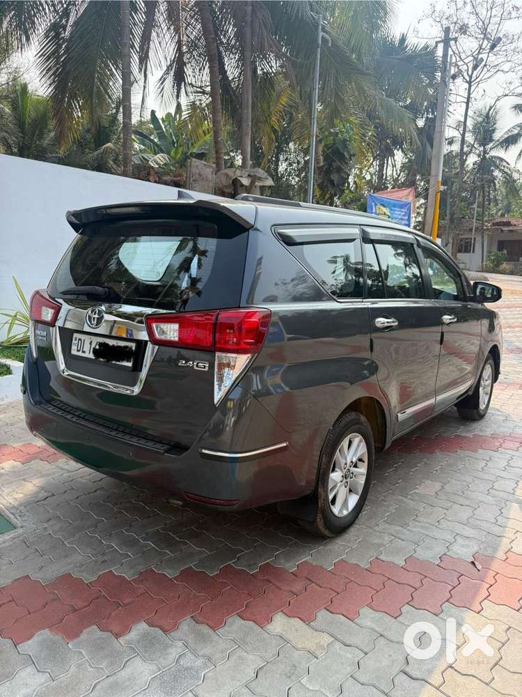 Toyota Innova Crysta 2.4 G Mt, 2018, Diesel