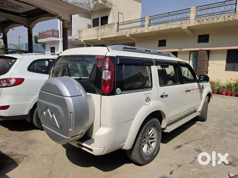 Ford Endeavour 2013 Diesel Well Maintained