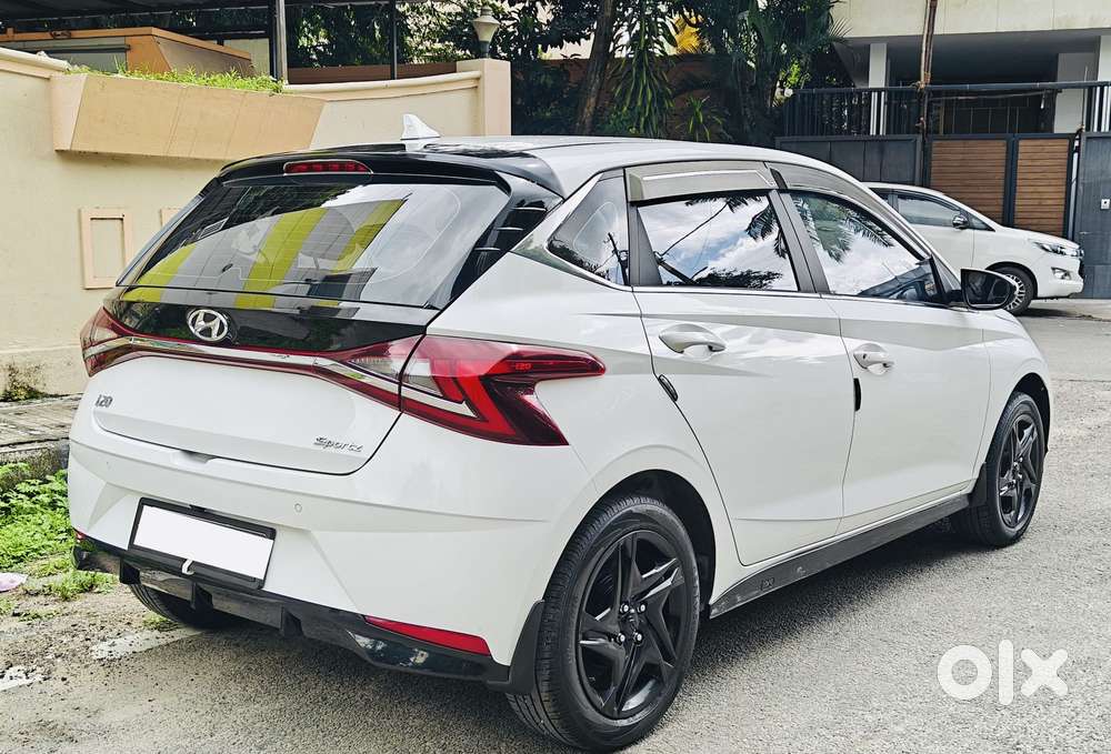 Hyundai New I20 1.2 Sportz Mt, 2023, Petrol