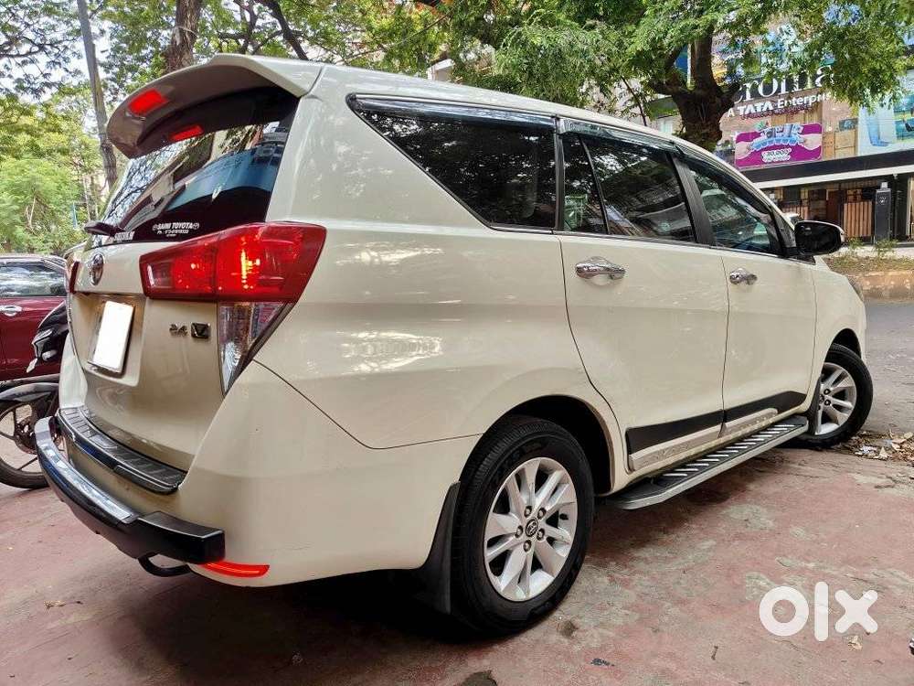 Toyota Innova Crysta 2.4 V 8 Str, 2019, Diesel