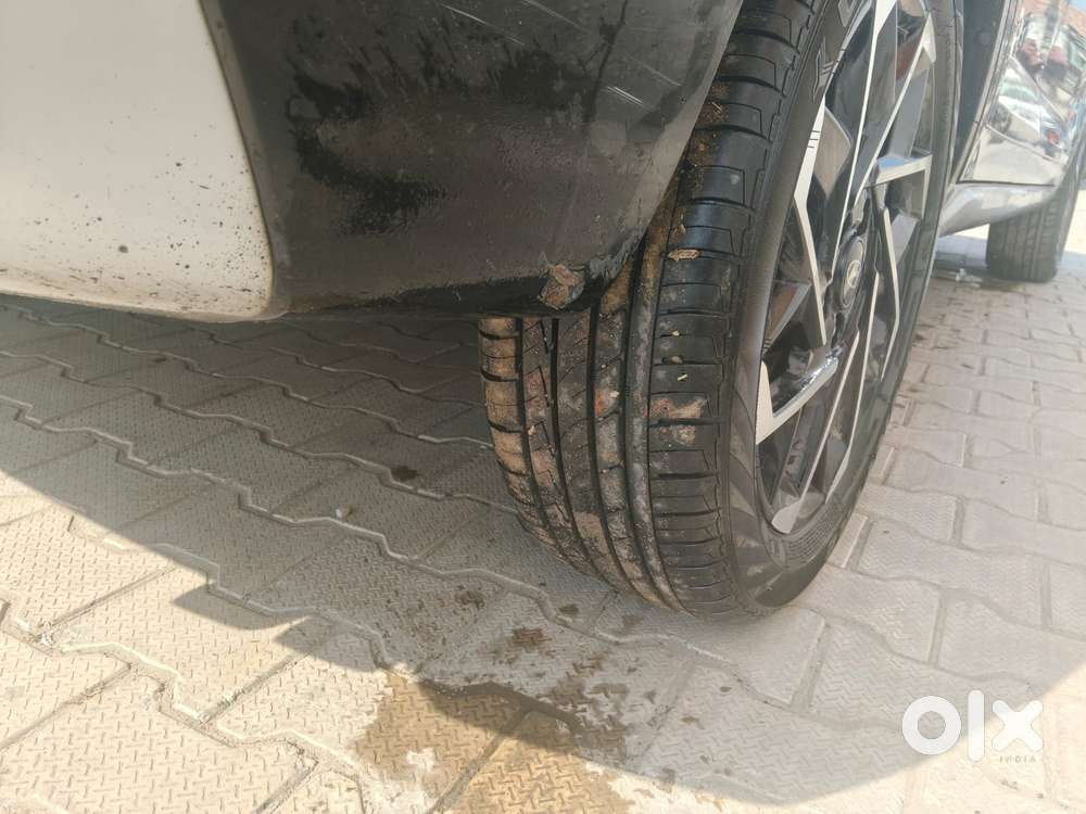 Hyundai Alcazar Signature (o) 6 Str 1.5 Petrol Dct, 2024, Petrol