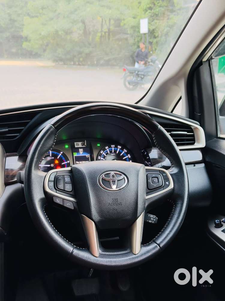 Toyota Innova Crysta 2.4 Z 7 Str, 2022, Diesel