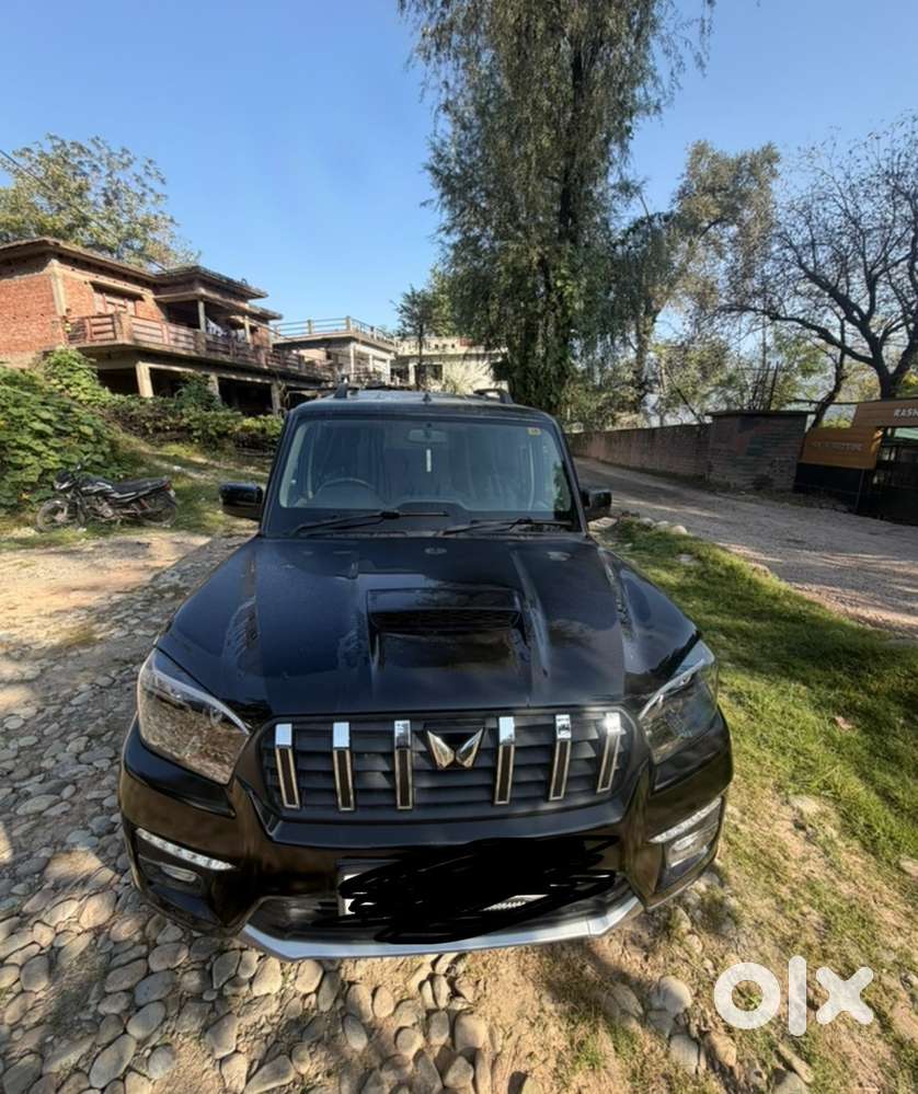 Mahindra Scorpio Classic Diesel 2025