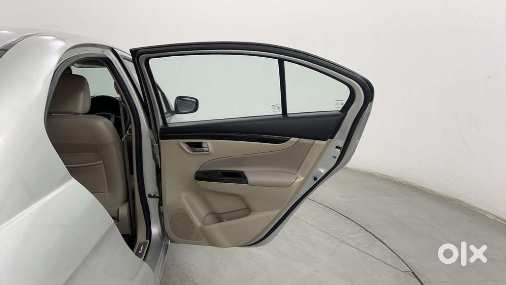 Maruti Suzuki Ciaz 1.3 Zeta Shvs Mt, 2017, Diesel