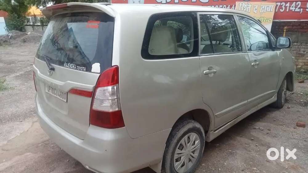 Toyota Innova 2015 Diesel 159000 Km Driven