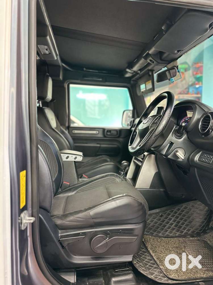 Mahindra Thar Lx 4-str Convertible At, 2022, Diesel