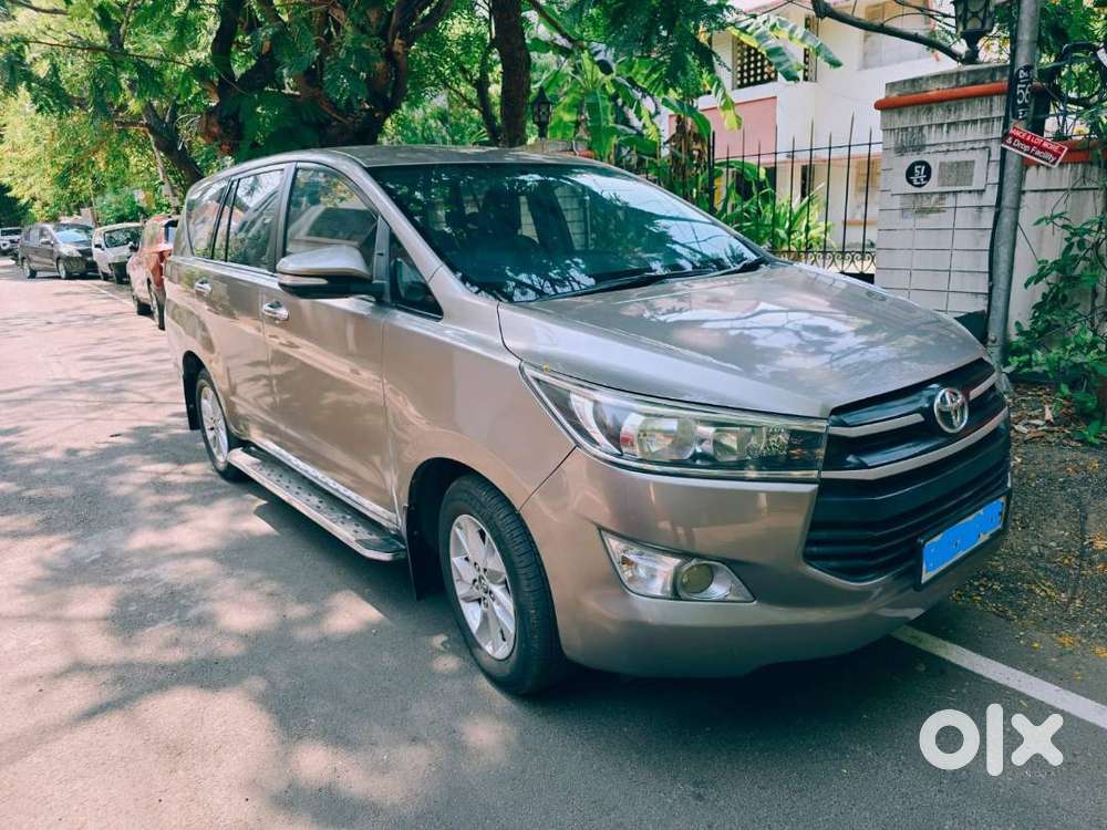 Toyota Innova Crysta G (2016) Diesel – 7 Str Mt