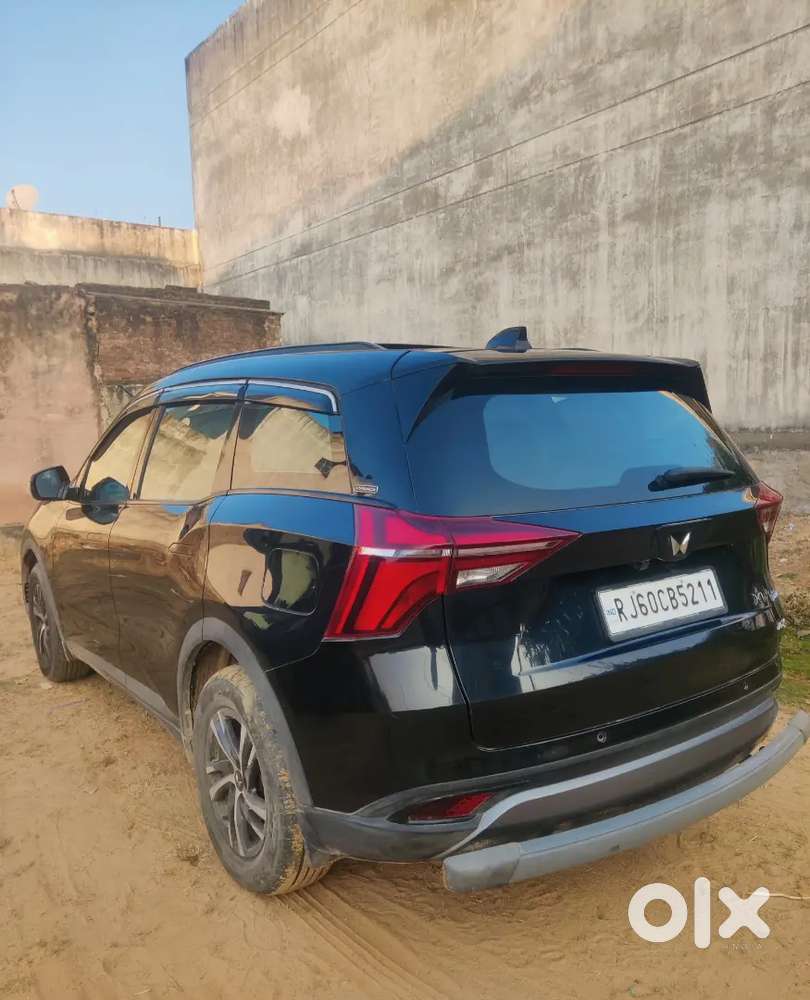 Mahindra Xuv700 2024 Diesel 72000 Km