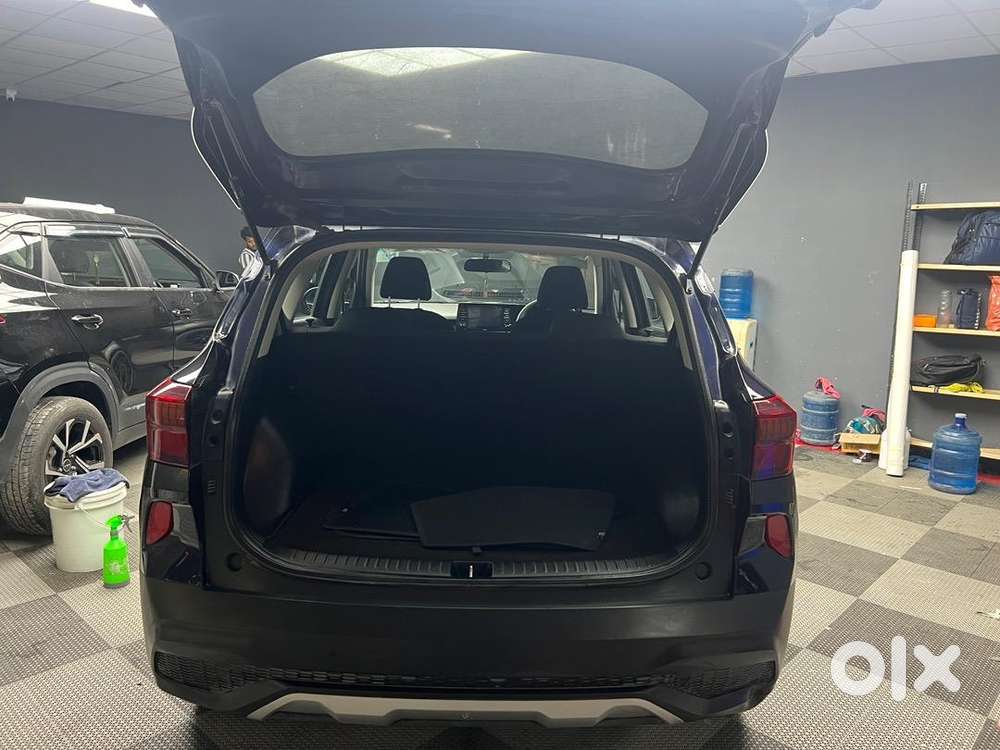 Kia Petrol 2023 Manual 29500 Km Driven