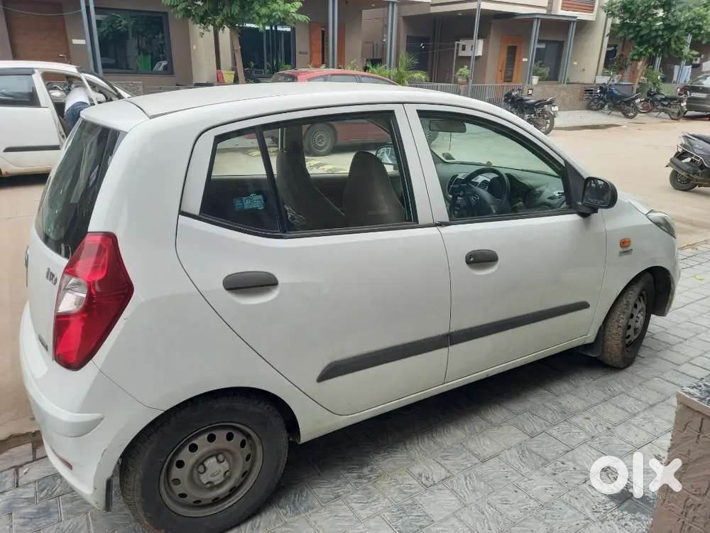 Hyundai I10 Petrol Manual 2012