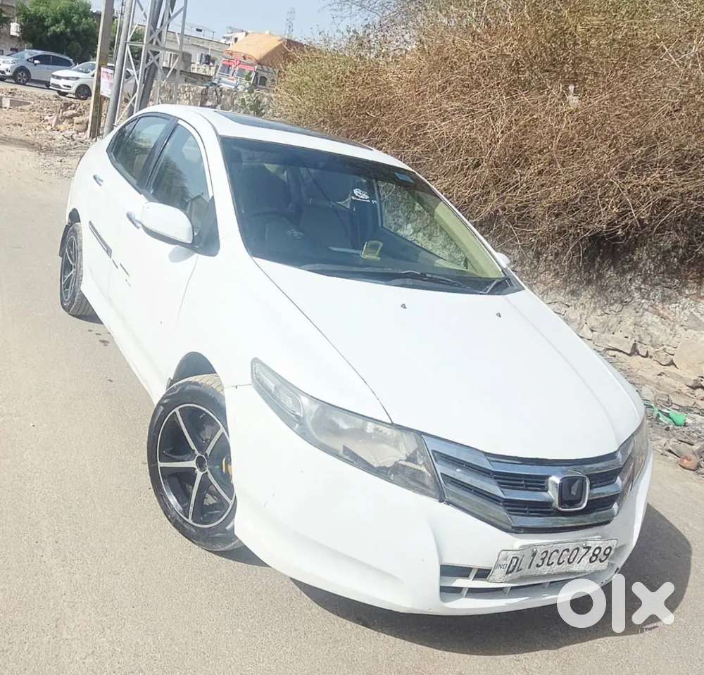2012 Honda City 1.5 V I-vtec Manual