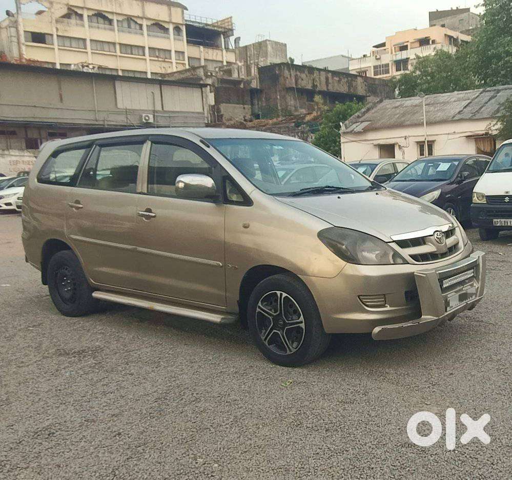 Toyota Innova 2.5 G (diesel) 8 Seater, 2007, Diesel