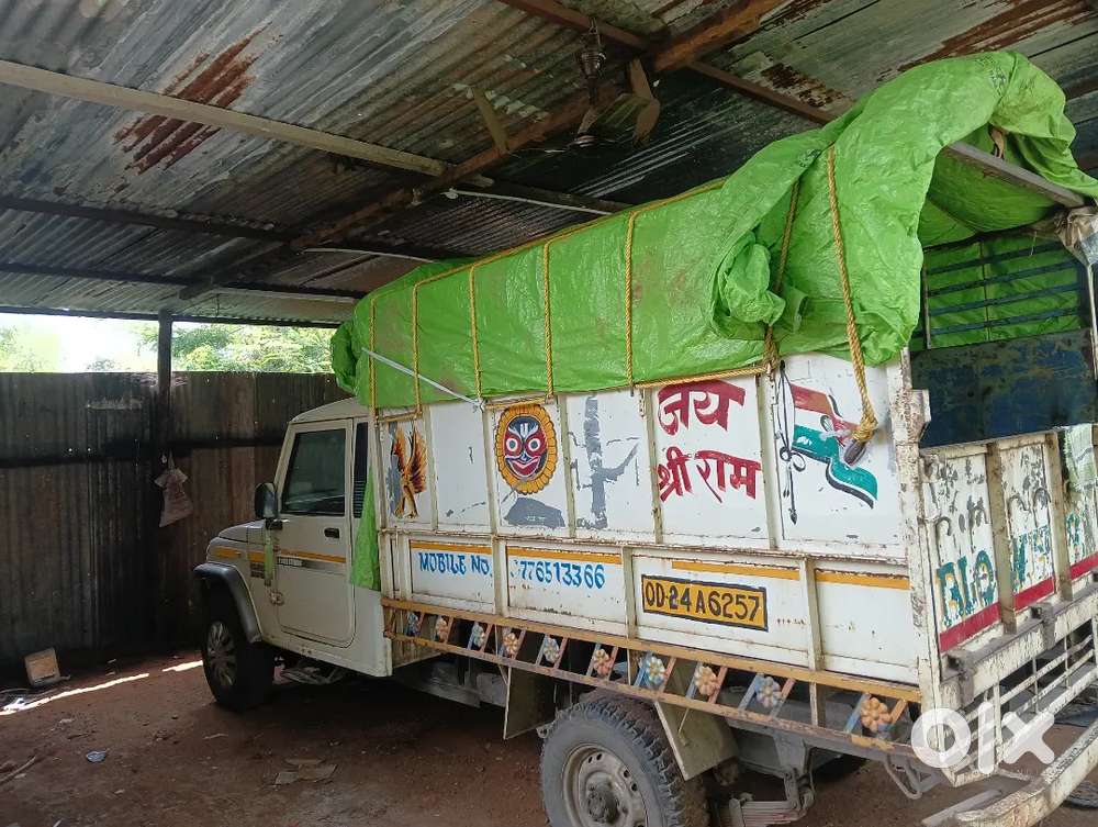 Mahindra Bolero Maxitruck 2014