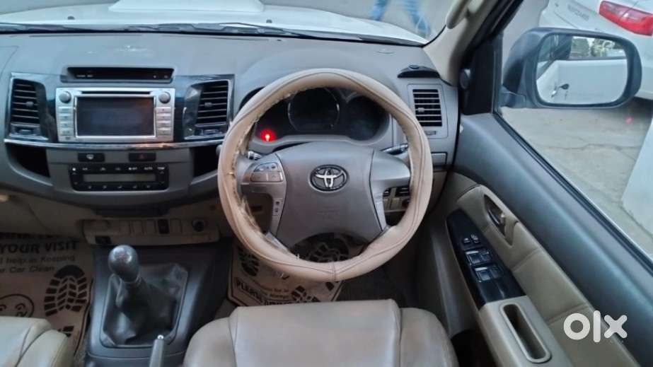 Toyota Fortuner 3.0 4x4 Manual, 2013, Diesel