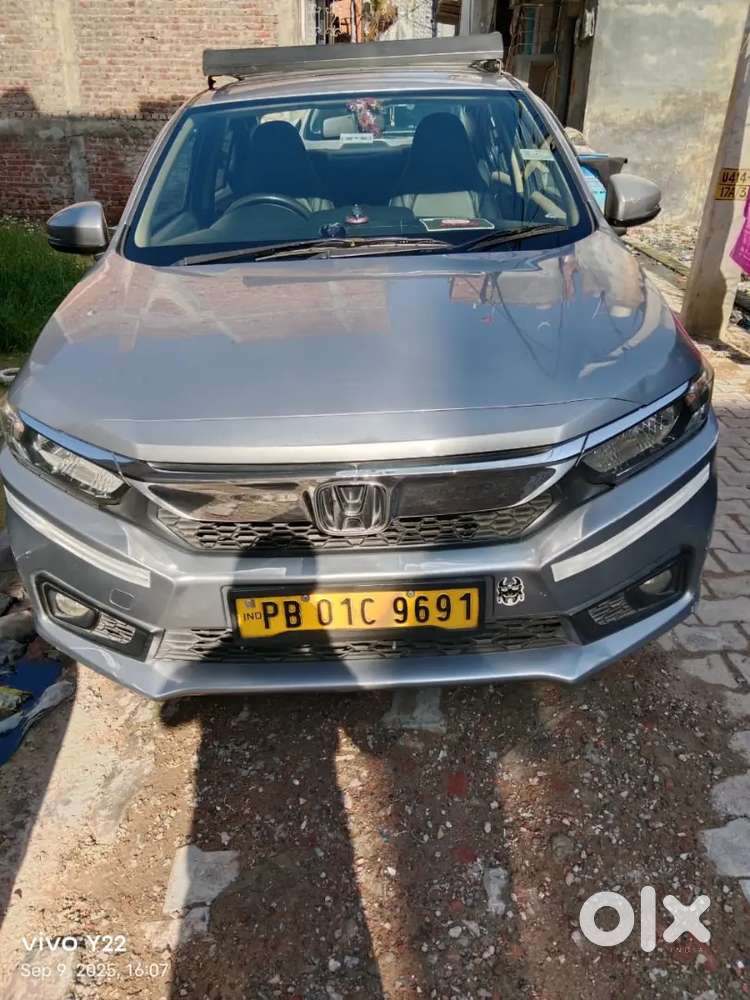 Honda Amaze 2022 Diesel 75000 Km Driven