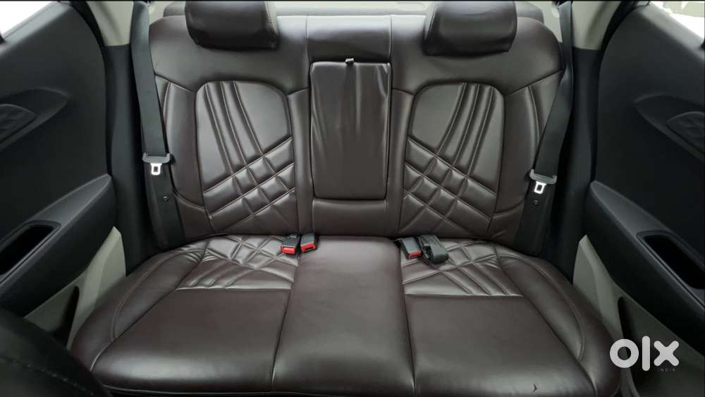 Hyundai Aura 1.0 Sx Plus Petrol, 2020, Petrol